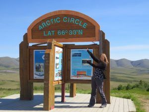 Reaching-the-Arctic-Circle-on-the-Dempster-Highway-Yukon